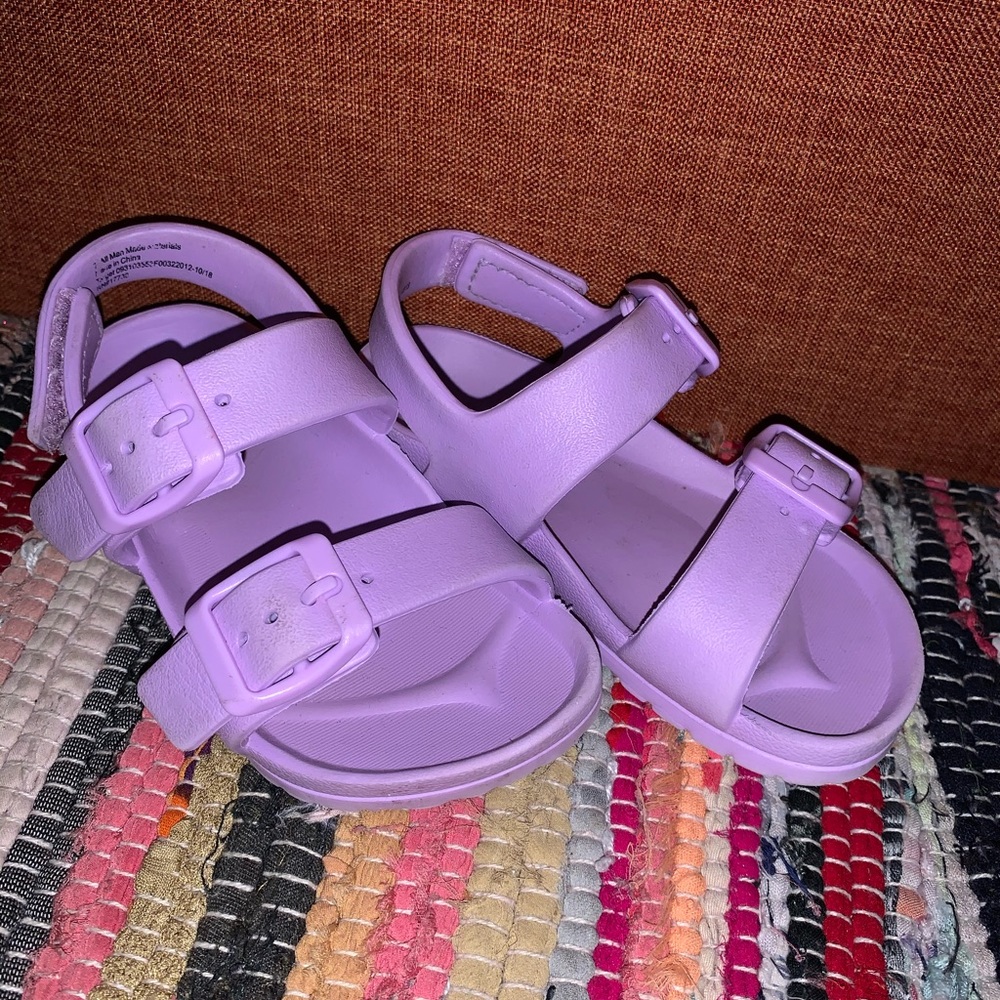 Toddler cat and Jack sandals